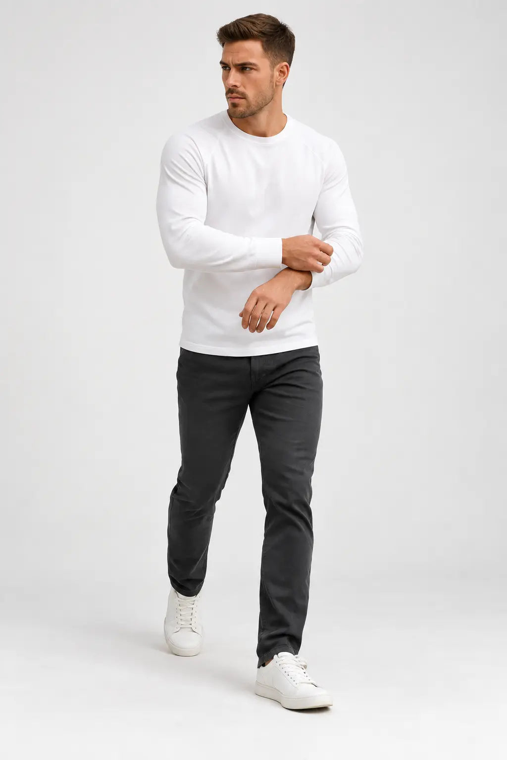 Longsleeve męski biały z rękawem raglanowym – naturalny półprofil DANNY