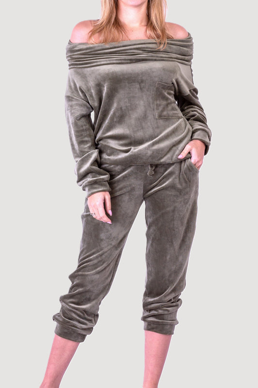 Dres welurowy damski komplet bluza opuszczany na ramionach + spodnie oliwkowy S54