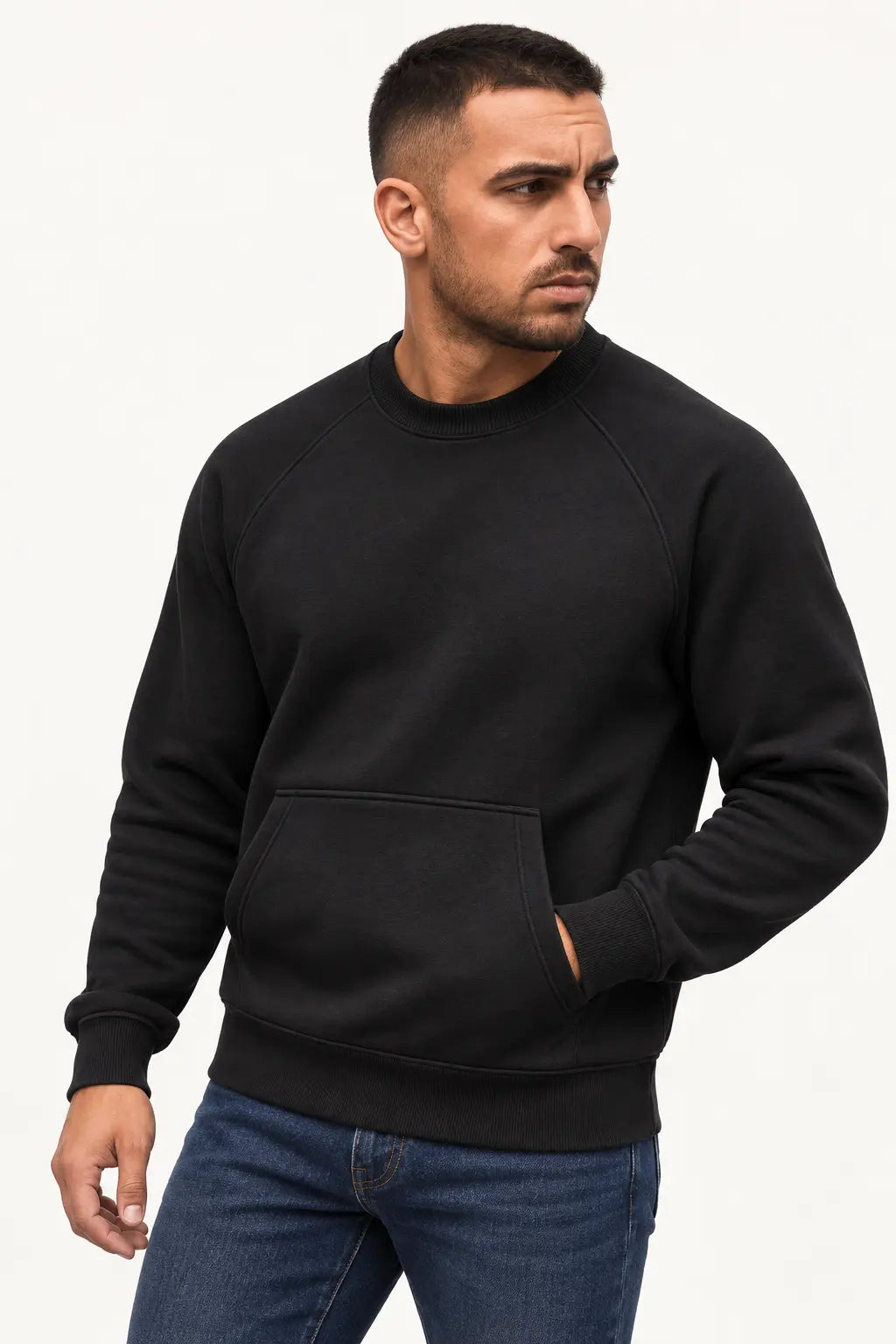 Bluza męska czarna z kieszenią kangurką DANNY – półprofil