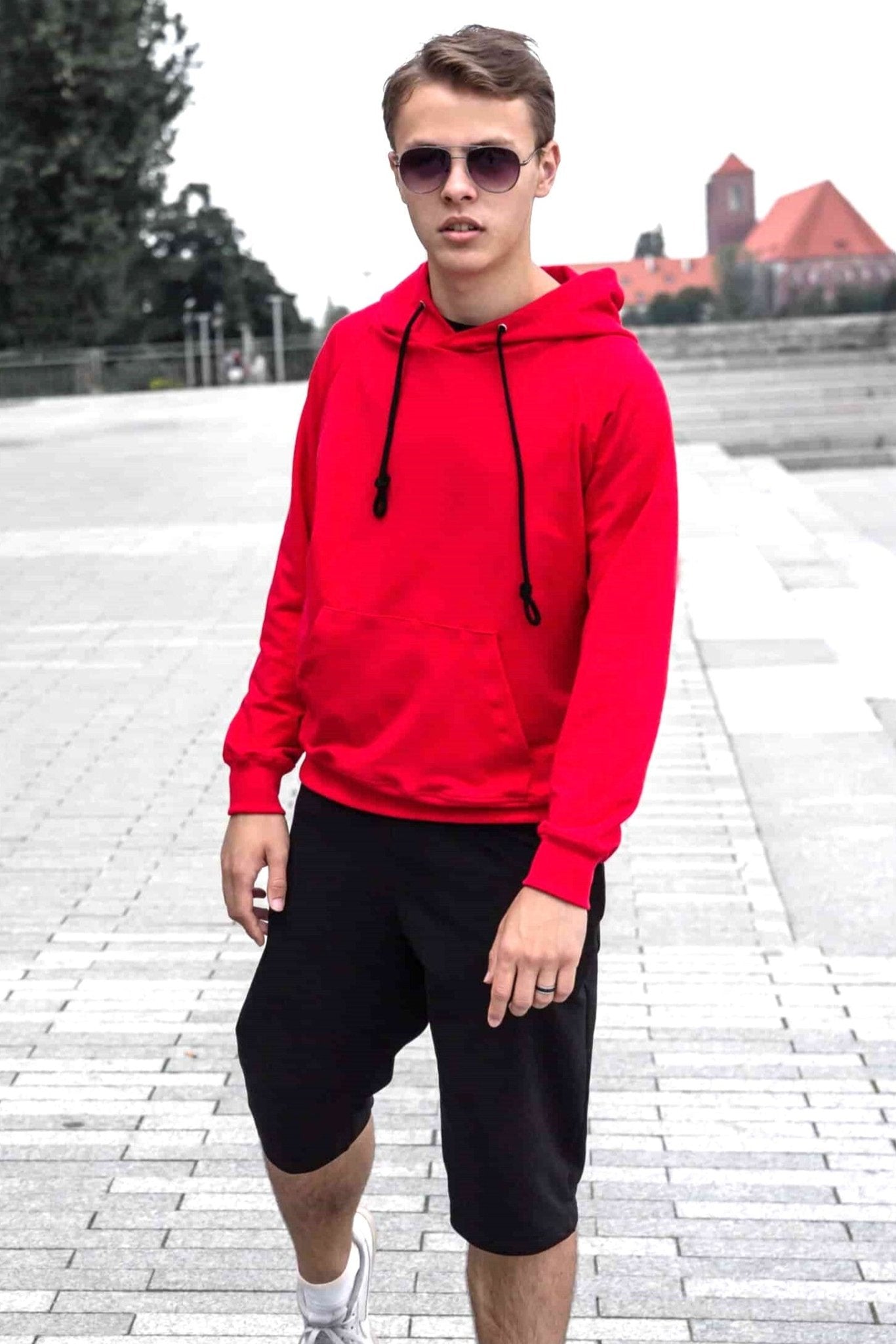 Bluza męska z kapturem kangurka czerwona W5101 - DANNY