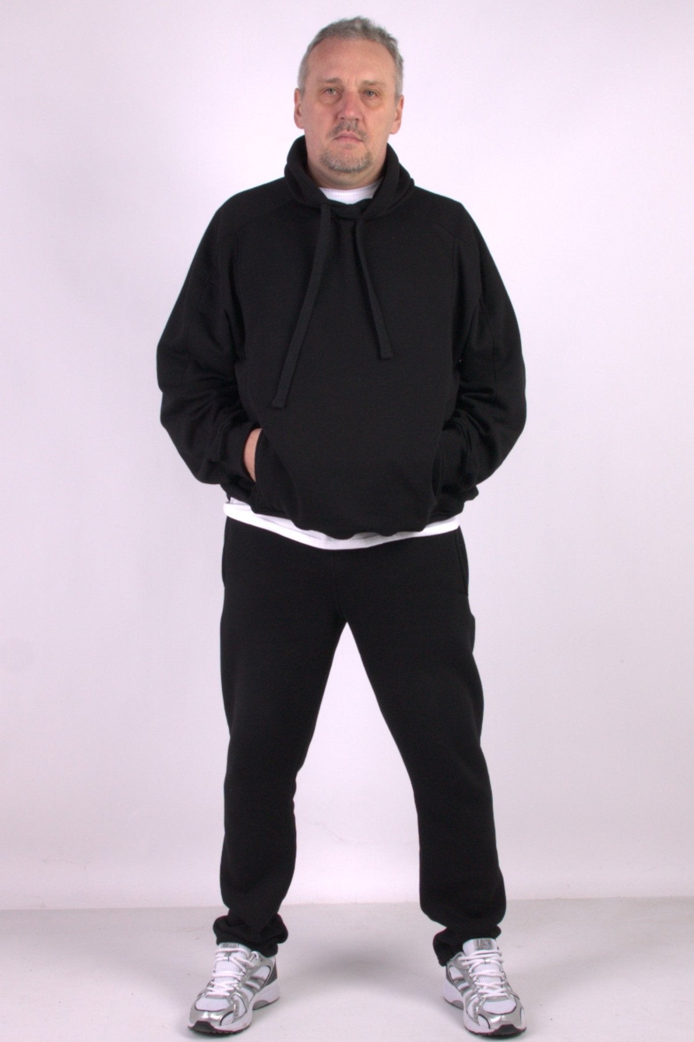 Bluza męska z ozdobnymi szwami czarna S5110 - DANNY