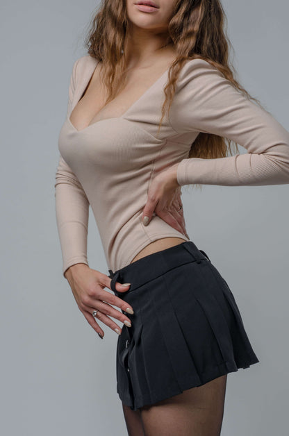 Beżowe prążkowane Body z dekoltem S7 Mój sklep