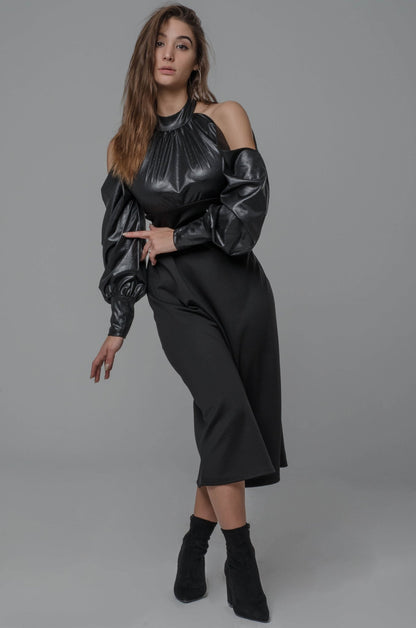 Czarna długa dopasowana sukienka z odkrytymi ramionami S42 - DANNY