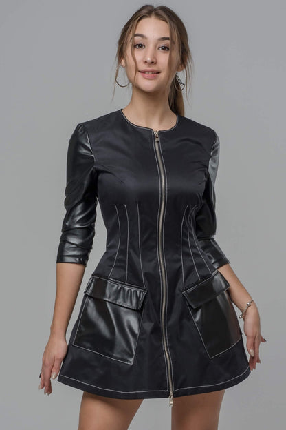 Czarna mini sukienka z ekoskórzanymi rękawami S39 - DANNY