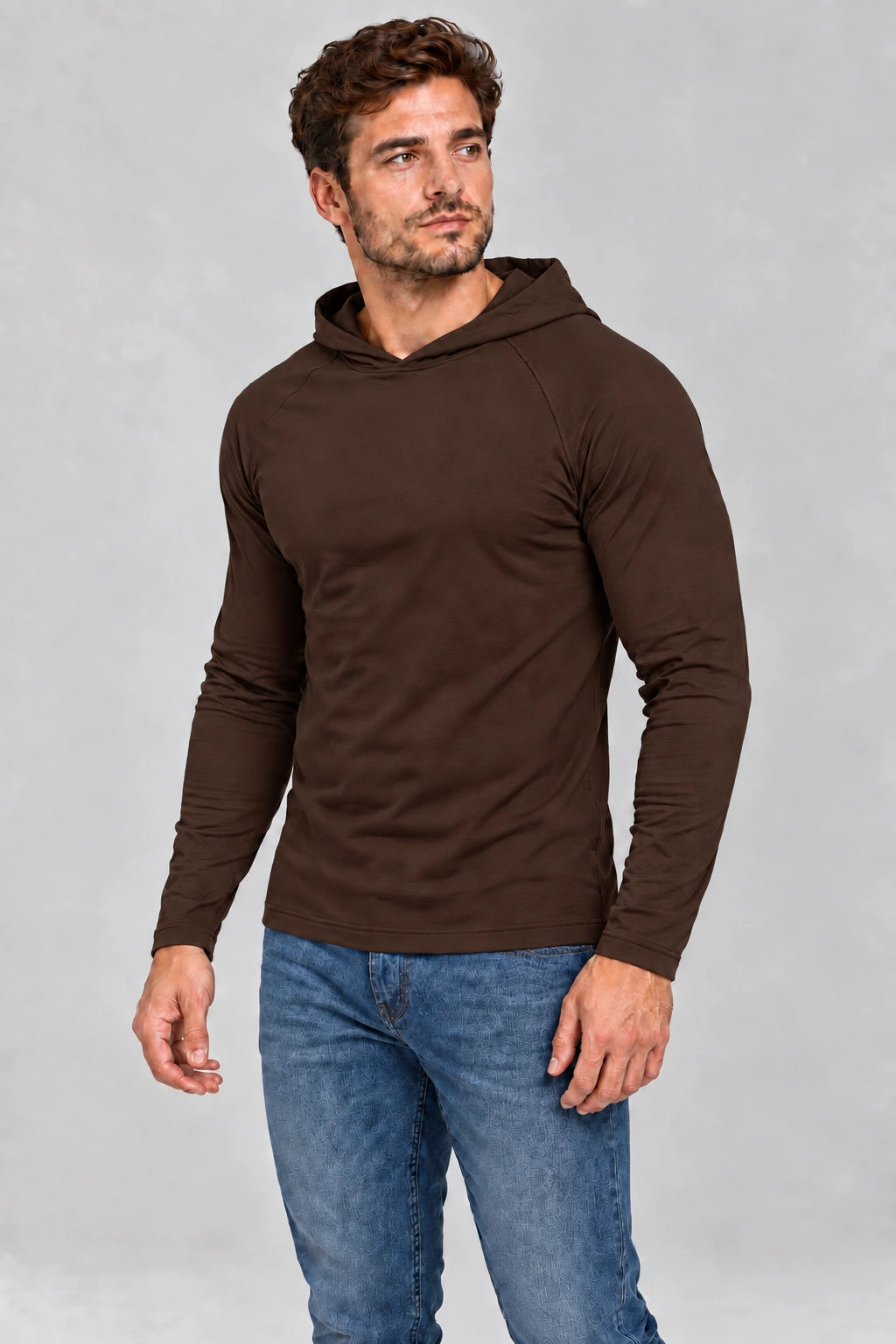 DANNY brązowy longsleeve męski z kapturem – półprofil