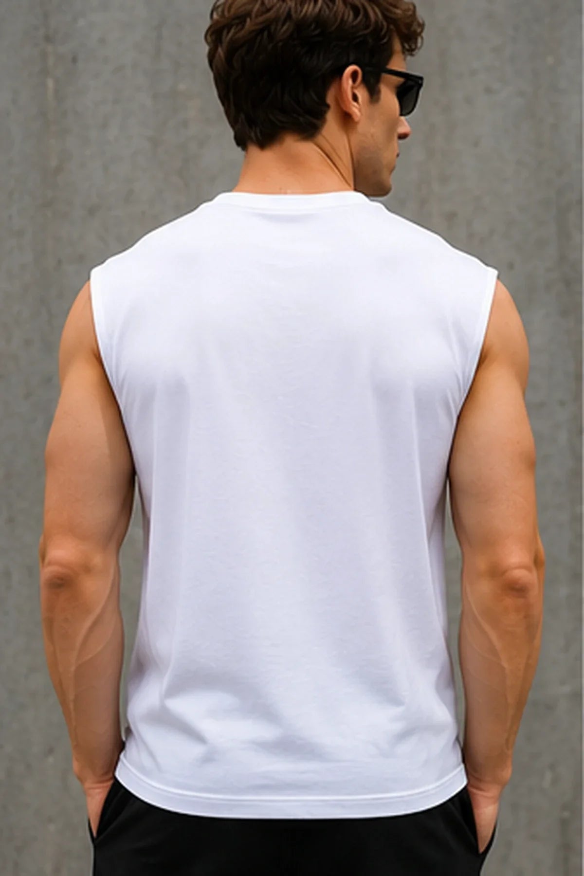 Biały T-shirt męski bez rękawów DANNY Urban Muscle – tył