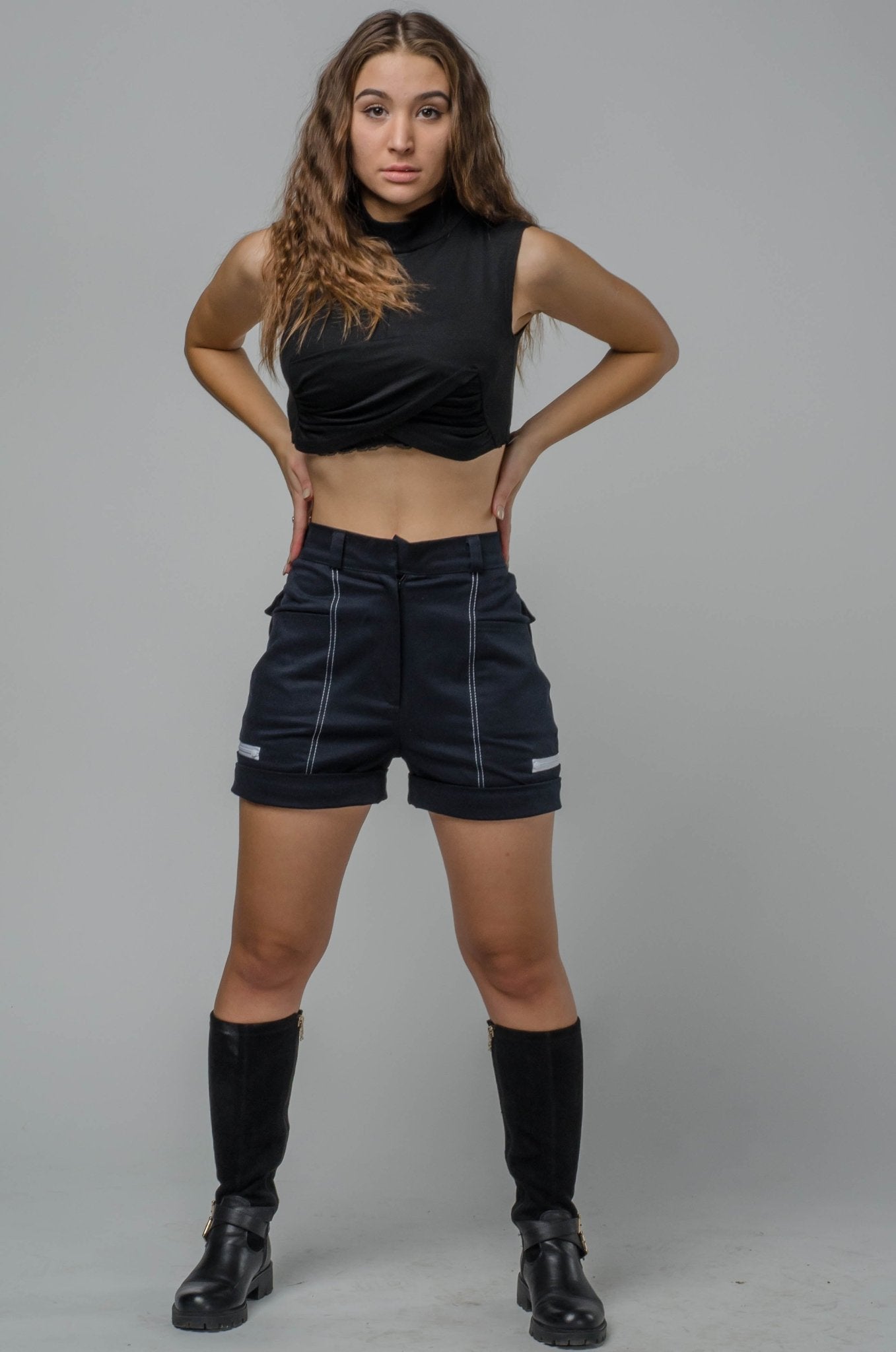 Skrzyżowany Crop - top damski czarny S21 - DANNY