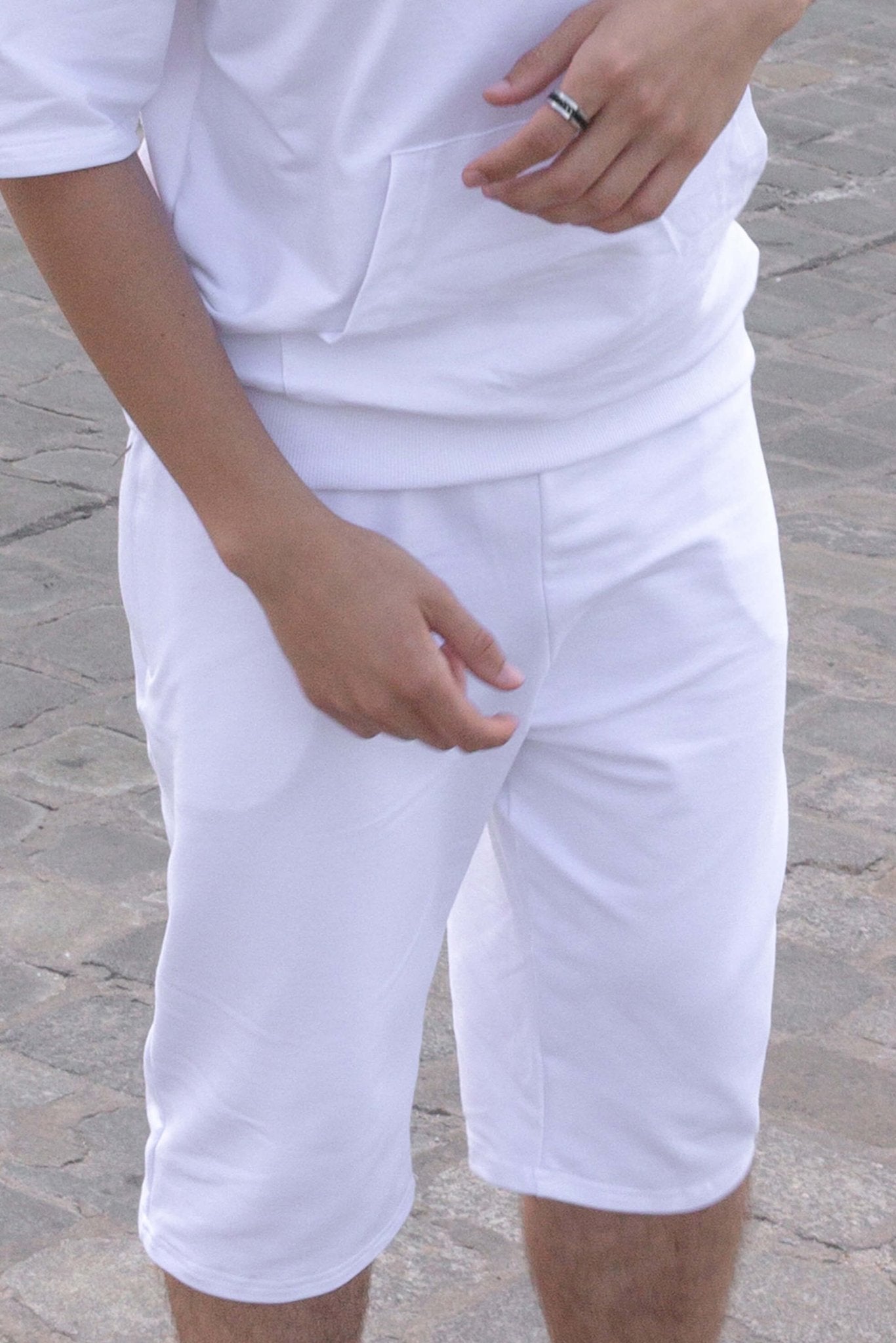 Spodenki męskie za kolano dresowe białe W5401 - DANNY