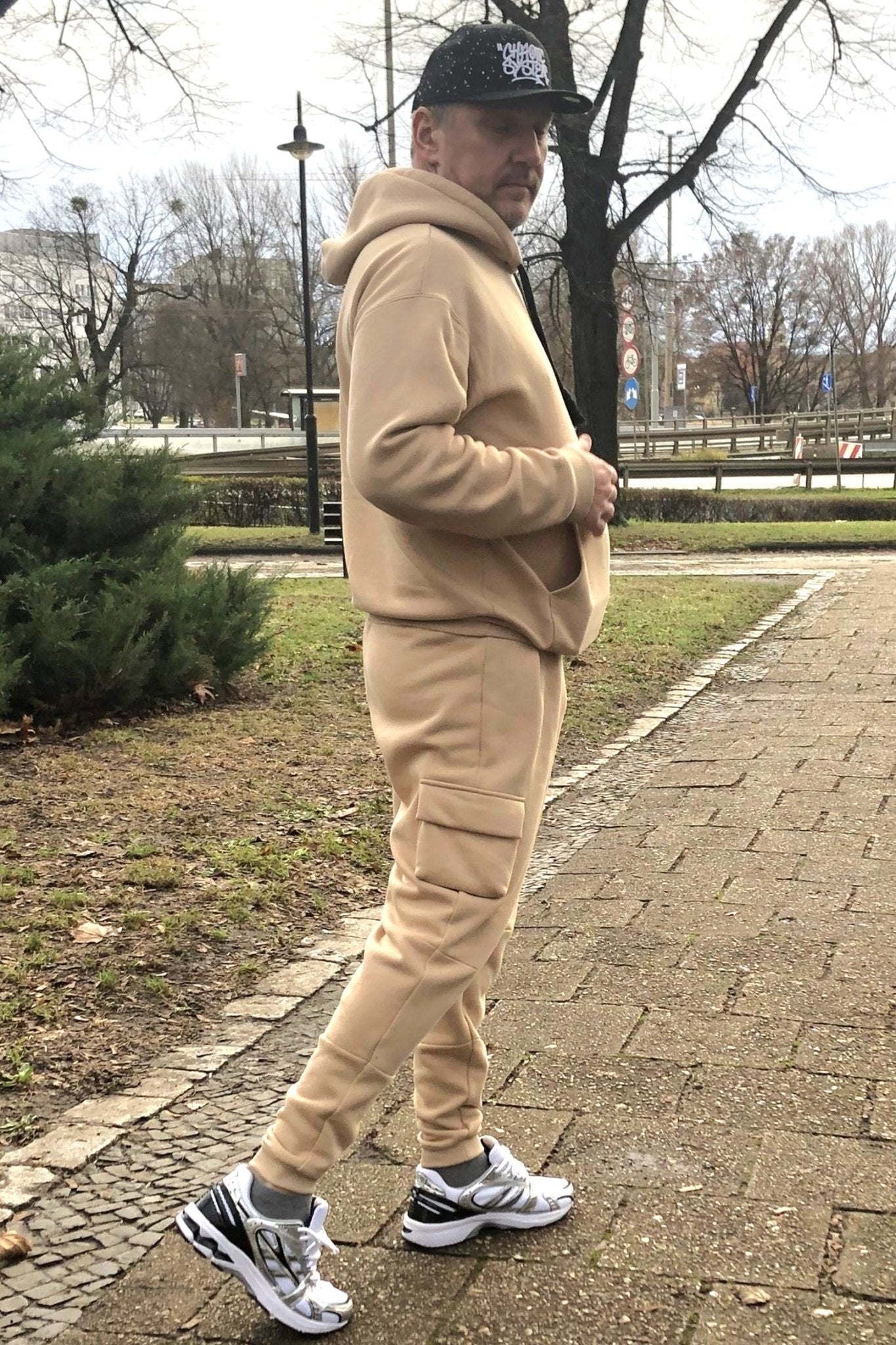 Spodnie dresowe bojówki męskie beżowe W5204 - DANNY