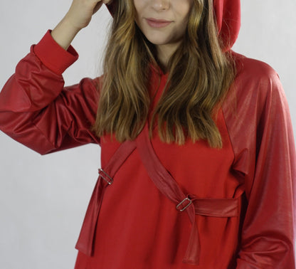 Sukienka czerwona ze skórzanymi rękawami S23 - DANNY