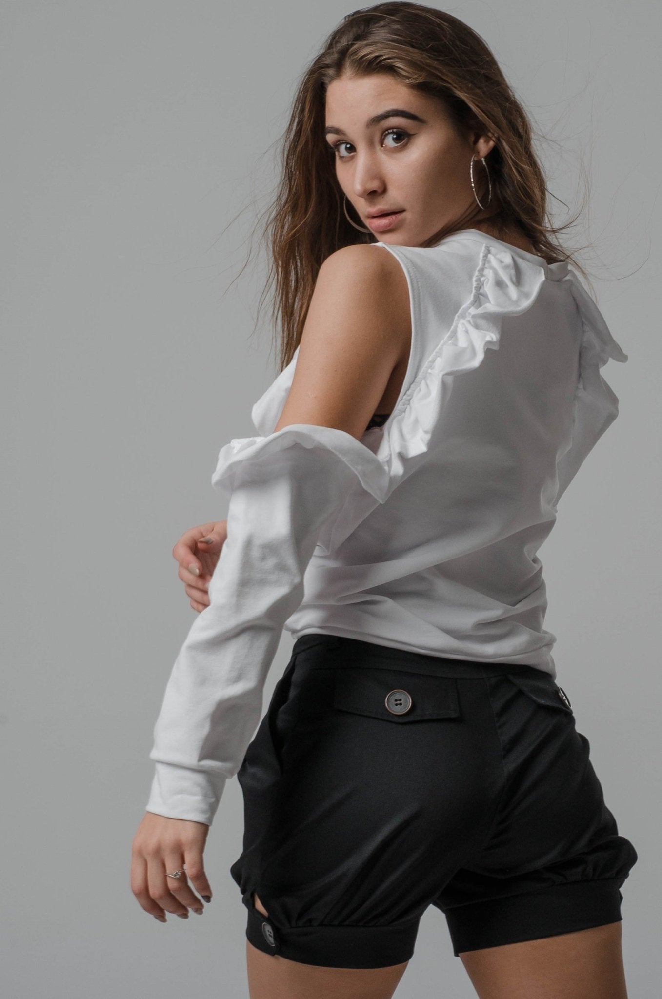 Szorty z zakładkami czarny S45 - DANNY